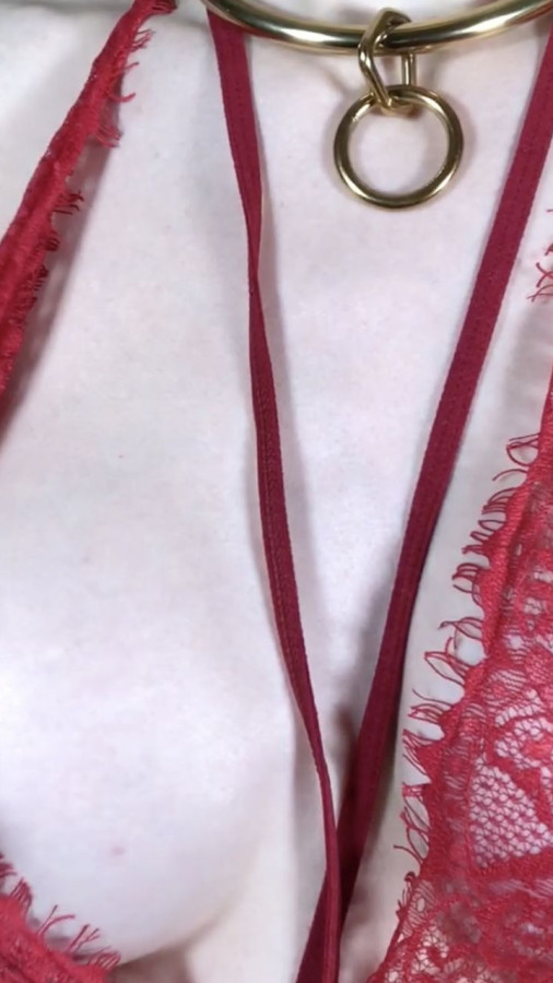 Pull My Strings Santa